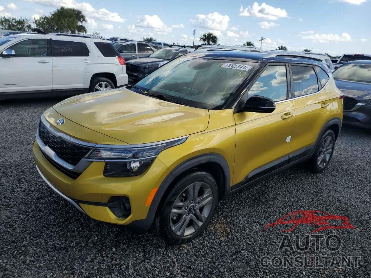 KIA SELTOS 2021 - KNDEU2AA2M7118514