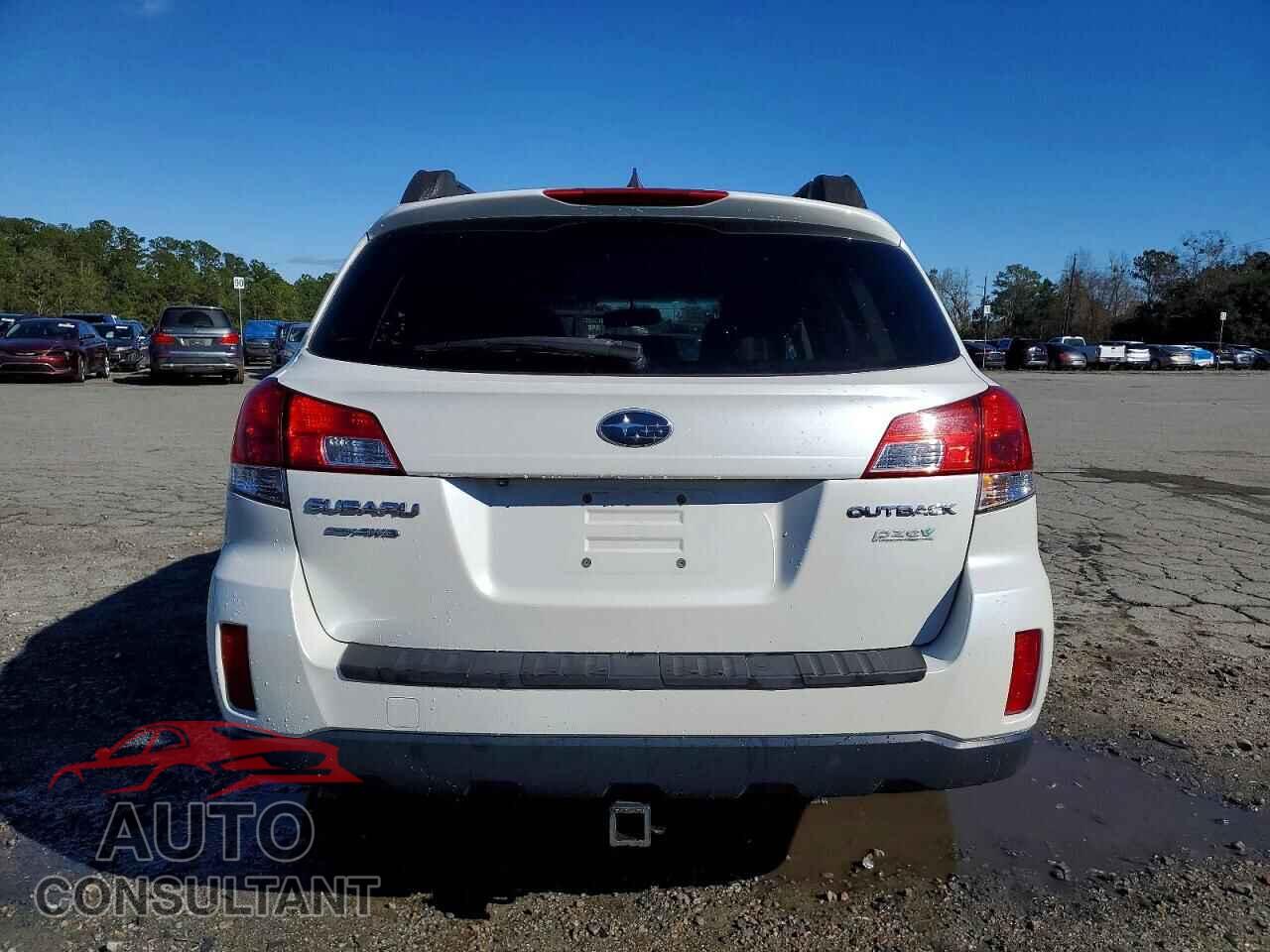 SUBARU OUTBACK 2013 - 4S4BRBSC5D3201667