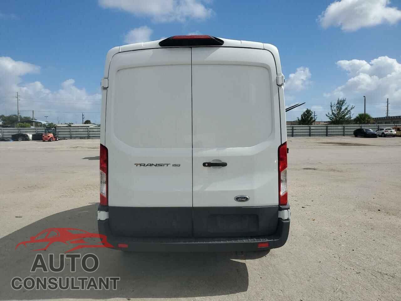 FORD TRANSIT 2019 - 1FTYE1CM8KKA51956