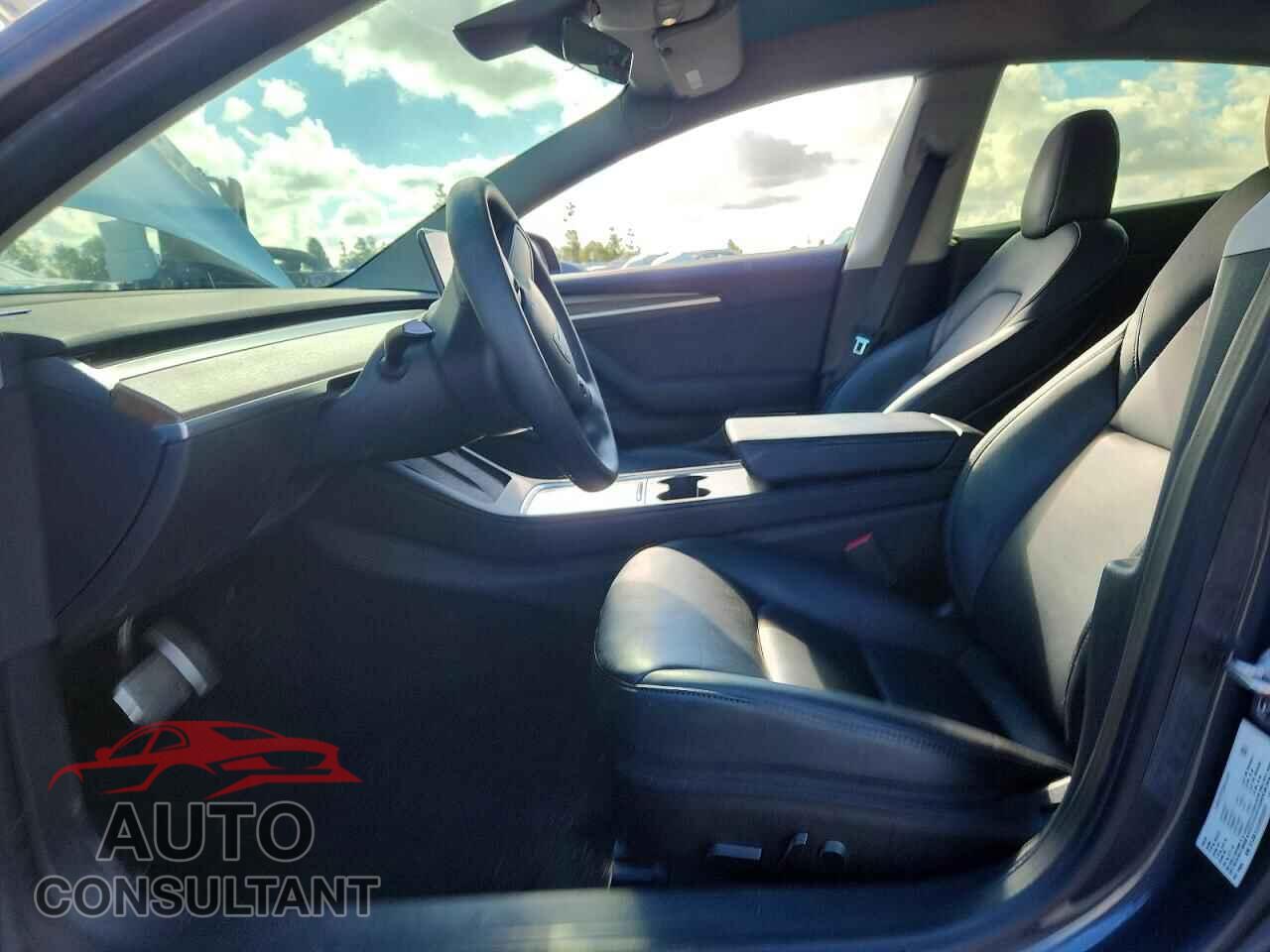 TESLA MODEL 3 2022 - 5YJ3E1EA7NF296231