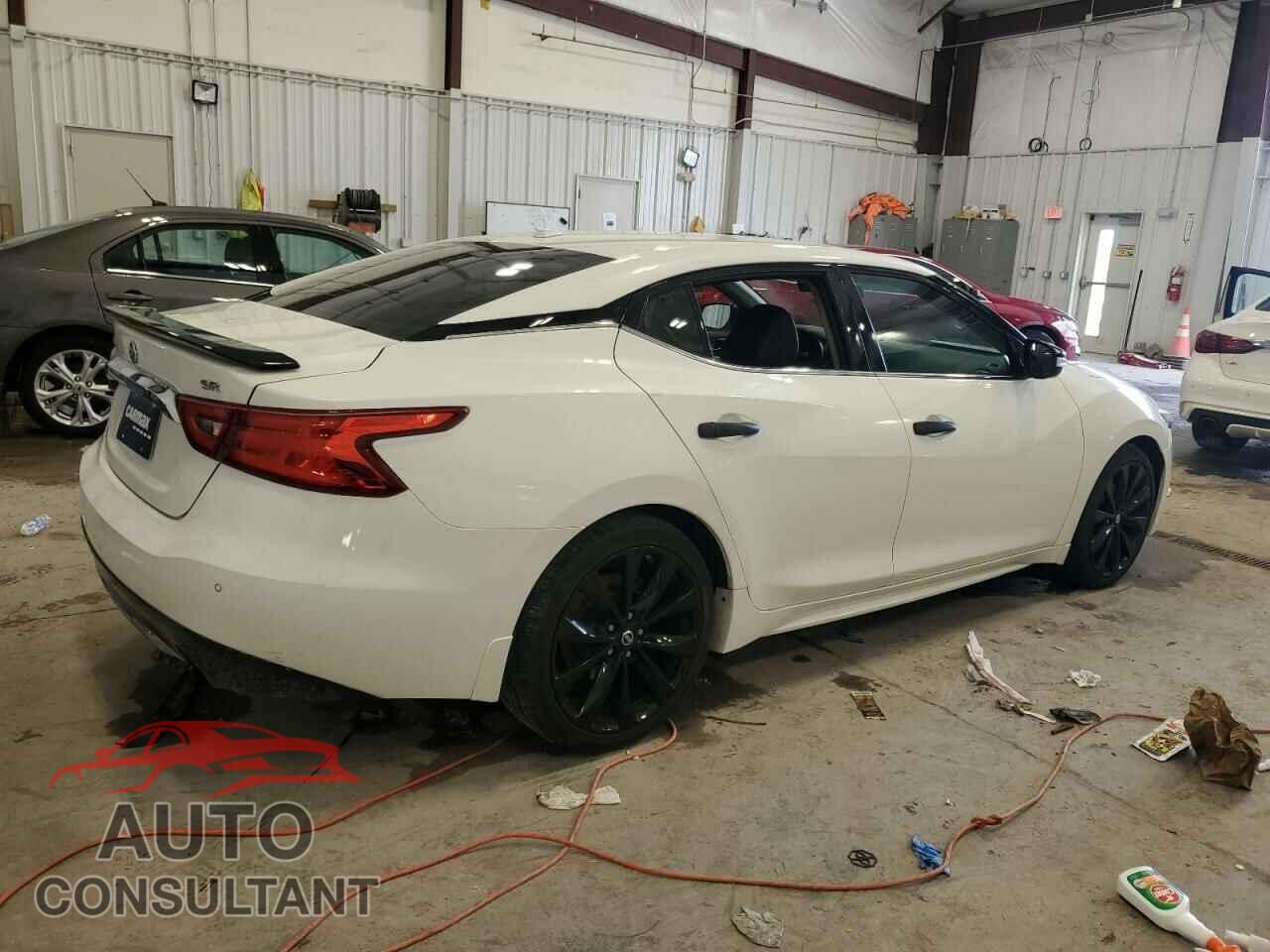 NISSAN MAXIMA 2017 - 1N4AA6AP0HC404884