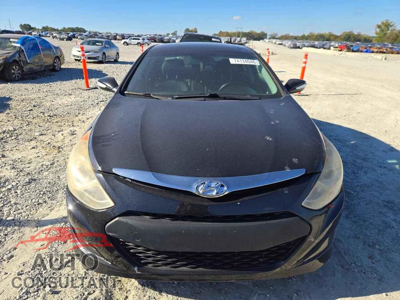 HYUNDAI SONATA 2013 - KMHEC4A4XDA093966