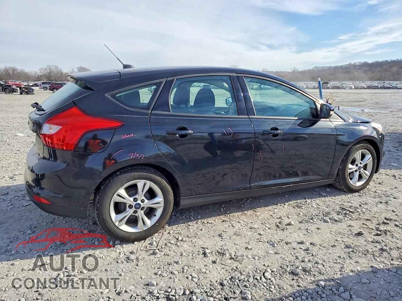 FORD FOCUS 2014 - 1FADP3K22EL252714