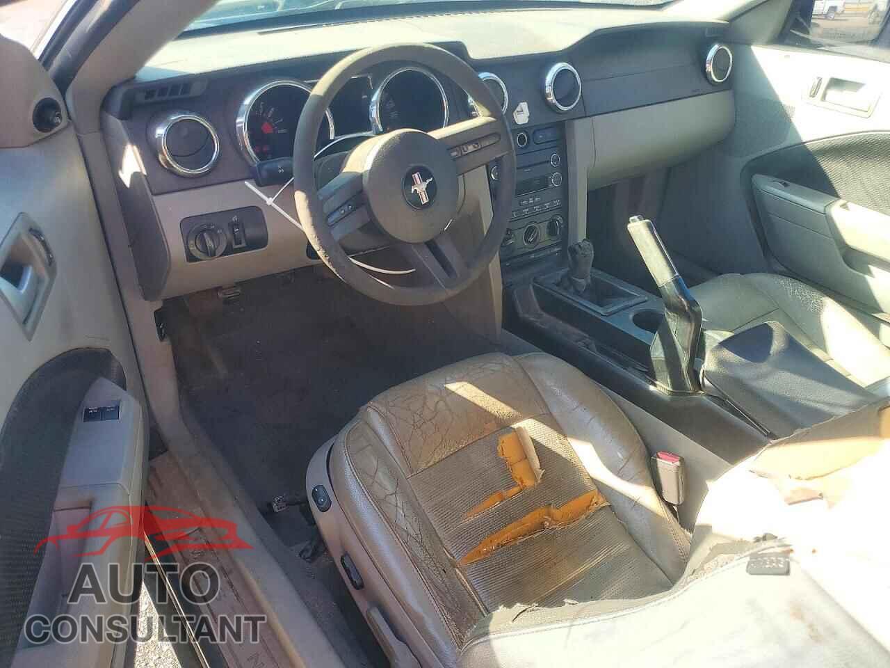 FORD MUSTANG 2009 - 1ZVHT82H695144080