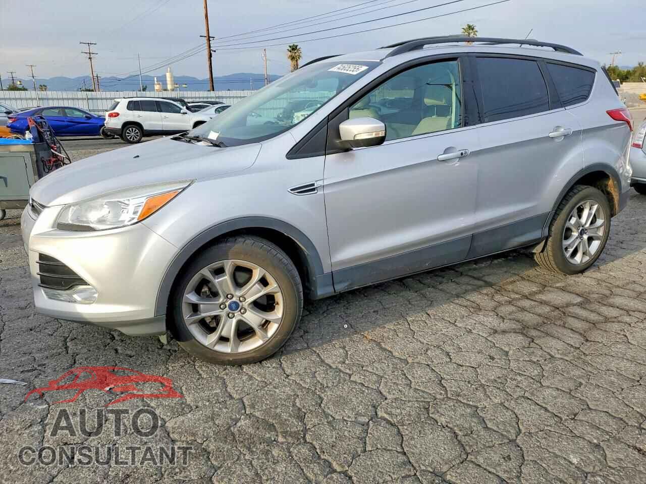 FORD ESCAPE 2013 - 1FMCU9HX4DUB40294