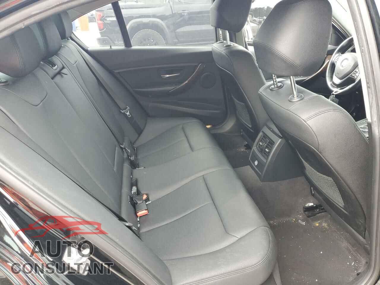 BMW 3 SERIES 2014 - WBA3D3C57EK153199