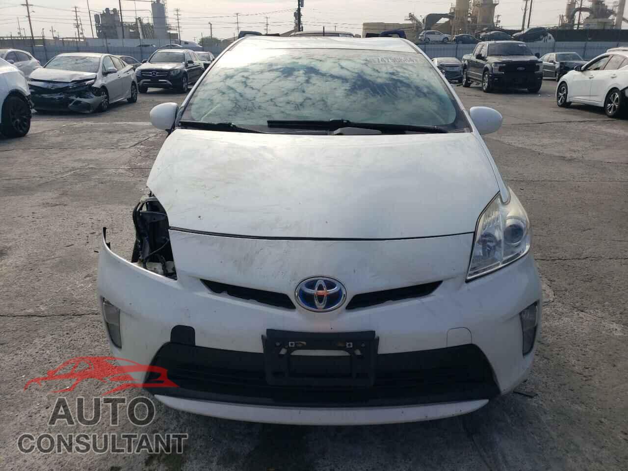 TOYOTA PRIUS 2015 - JTDKN3DU6F0449846