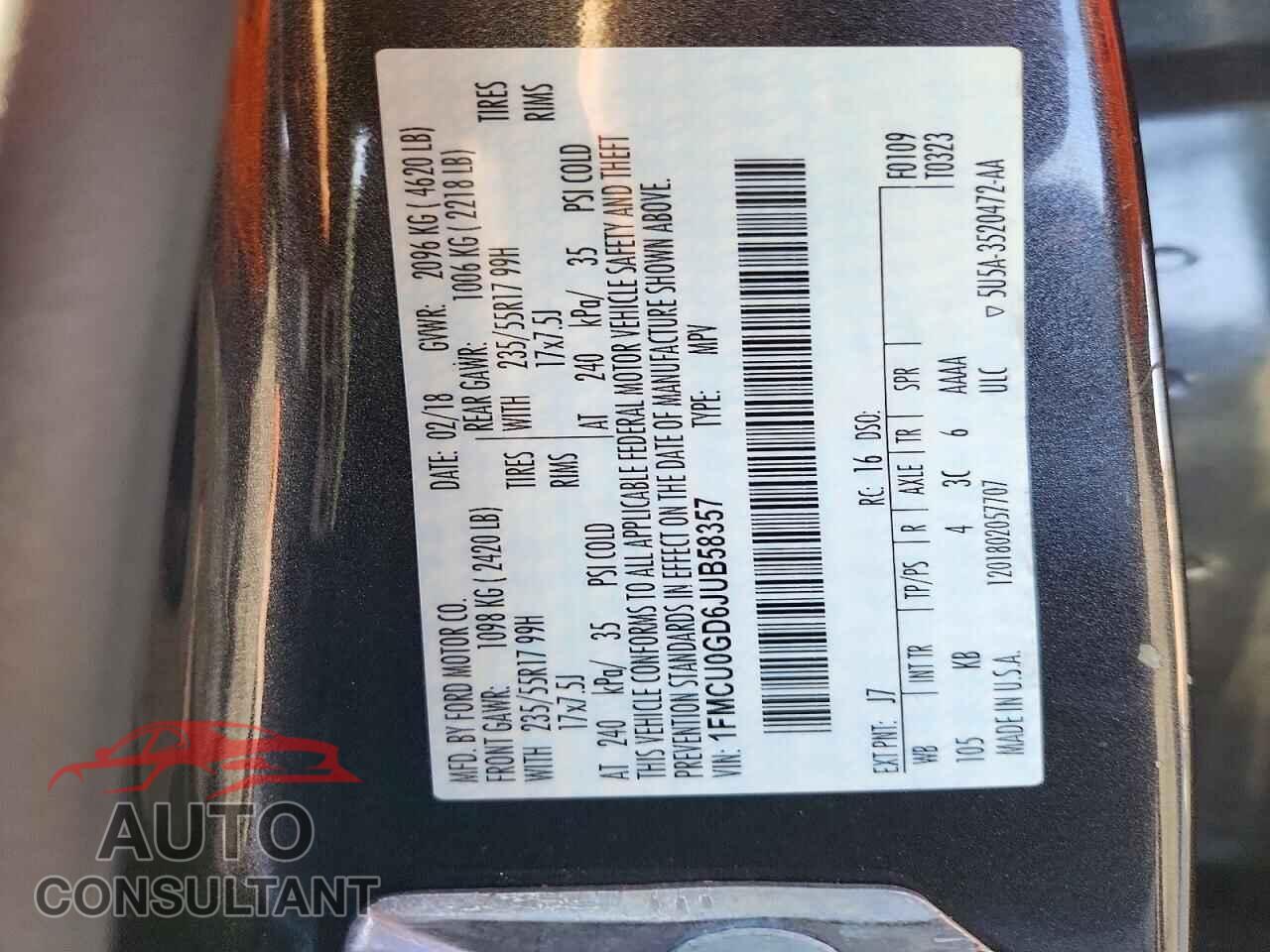 FORD ESCAPE 2018 - 1FMCU0GD6JUB58357
