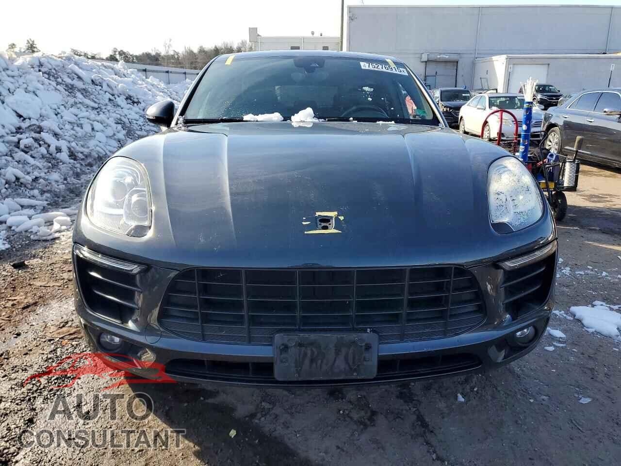 PORSCHE MACAN 2018 - WP1AA2A52JLB09713