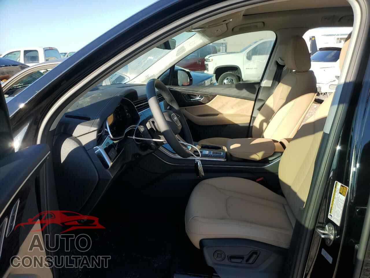 AUDI Q7 2023 - WA1LCBF71PD028343