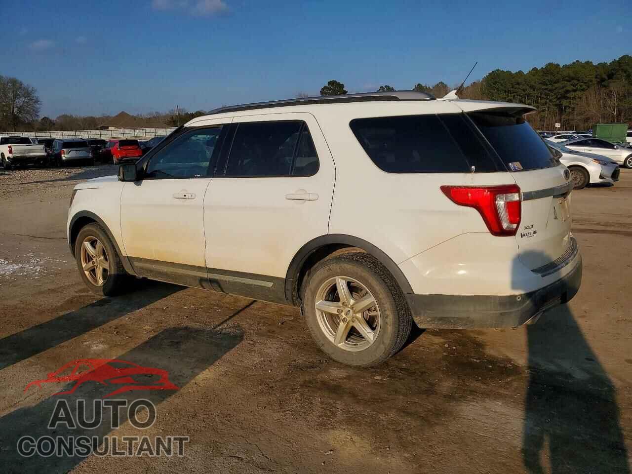 FORD EXPLORER 2018 - 1FM5K7D89JGC81065