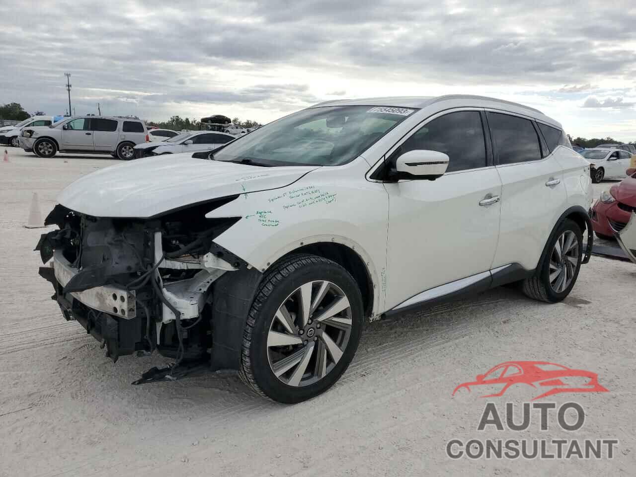 NISSAN MURANO 2019 - 5N1AZ2MJ7KN113437