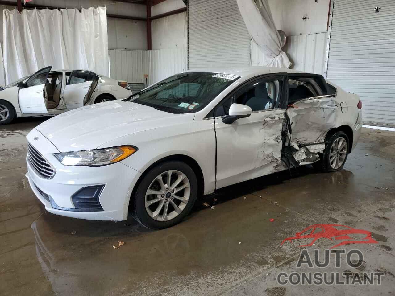 FORD FUSION 2020 - 3FA6P0HD3LR158632