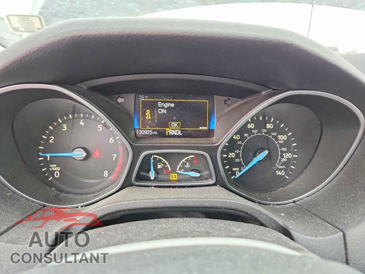 FORD FOCUS 2015 - 1FADP3K26FL228322