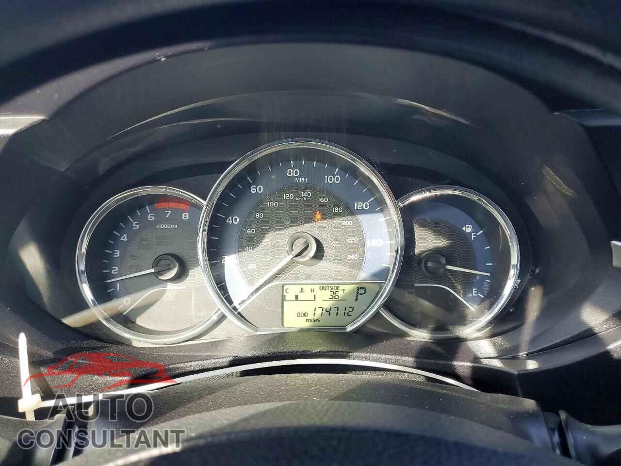 TOYOTA COROLLA 2014 - 5YFBURHE7EP128217