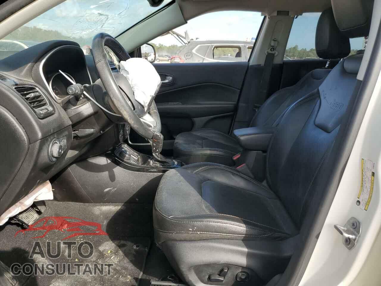 JEEP COMPASS 2018 - 3C4NJDCB0JT355746