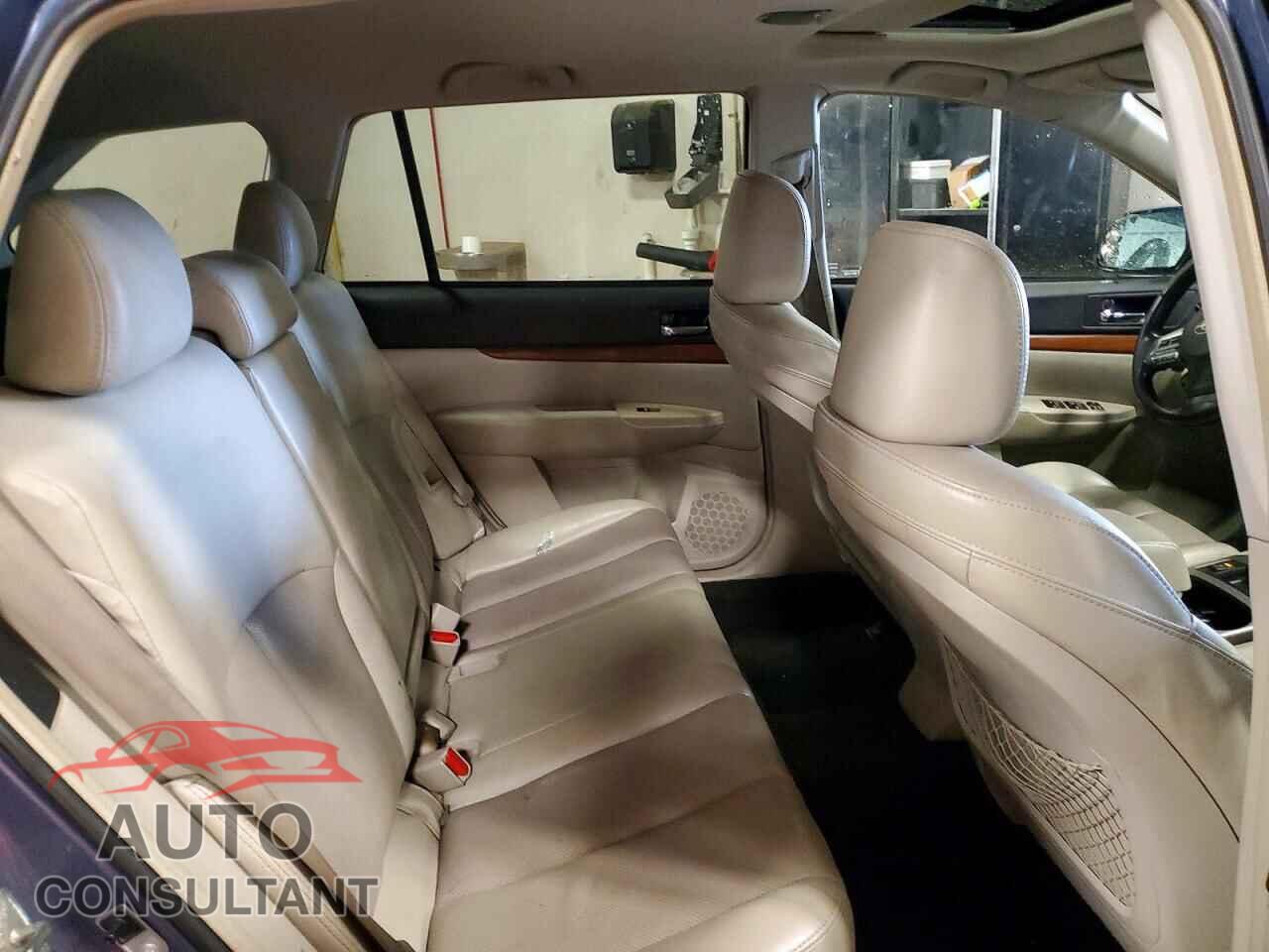 SUBARU OUTBACK 2014 - 4S4BRBLC6E3238775