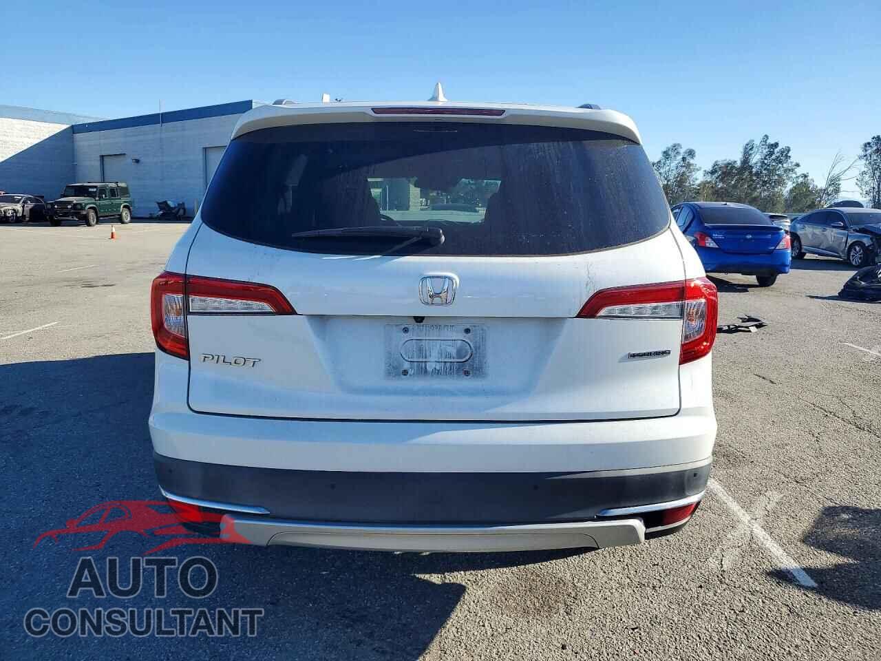 HONDA PILOT 2021 - 5FNYF5H93MB018372