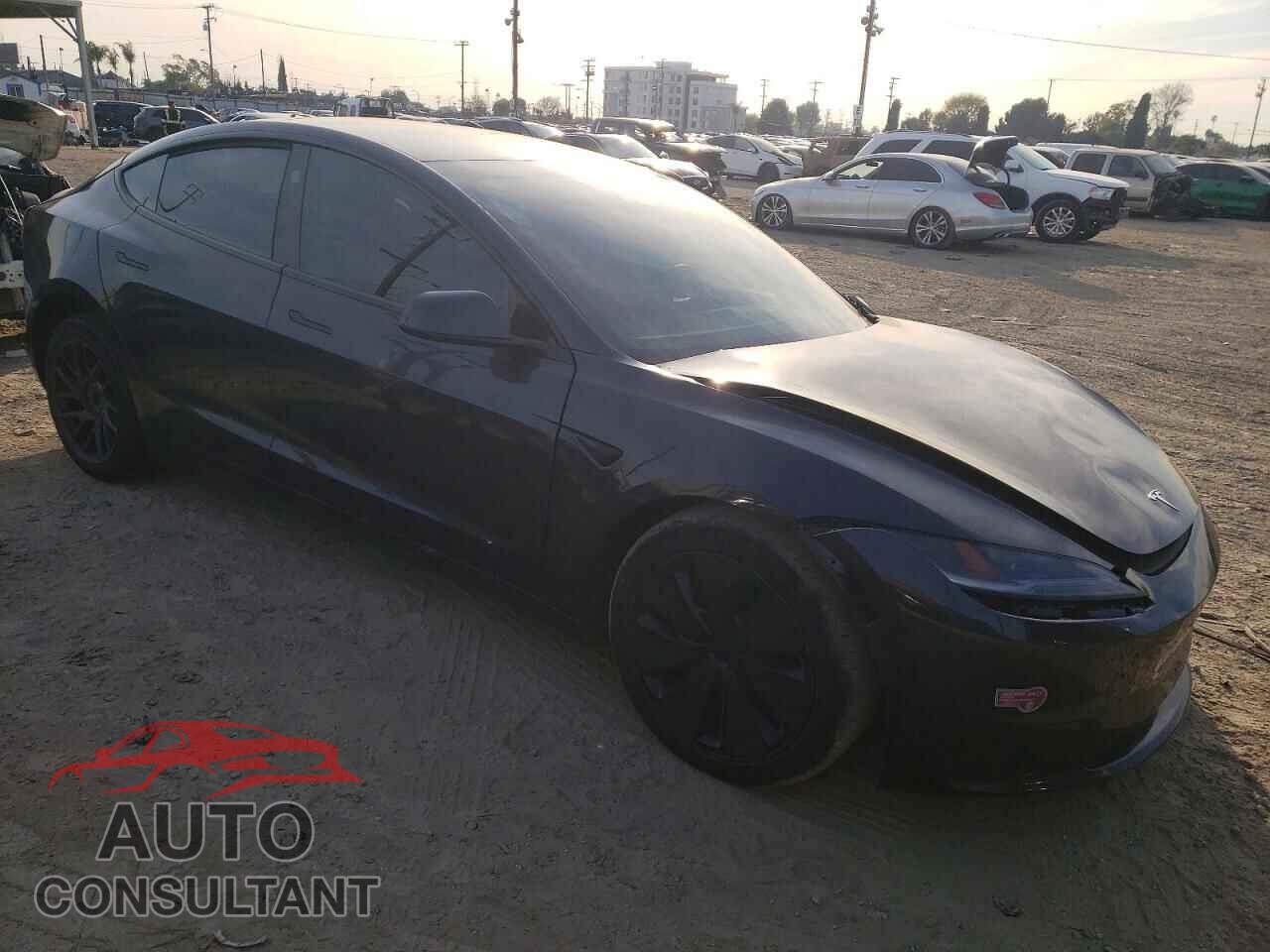 TESLA MODEL 3 2024 - 5YJ3E1EB4RF808462
