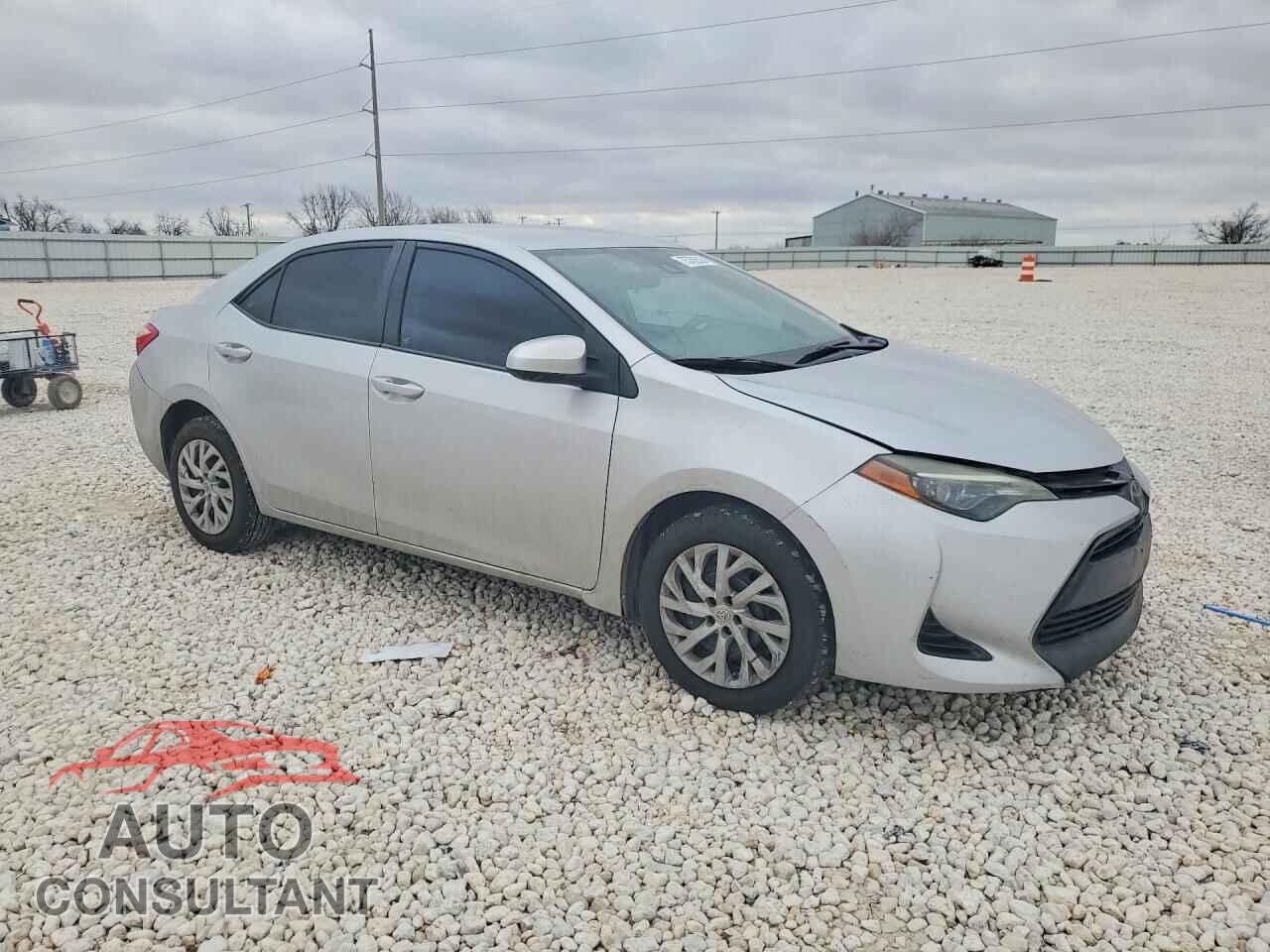 TOYOTA COROLLA 2017 - 5YFBURHE1HP657103