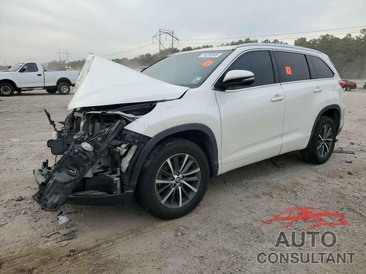 TOYOTA HIGHLANDER 2018 - 5TDKZRFH7JS535339