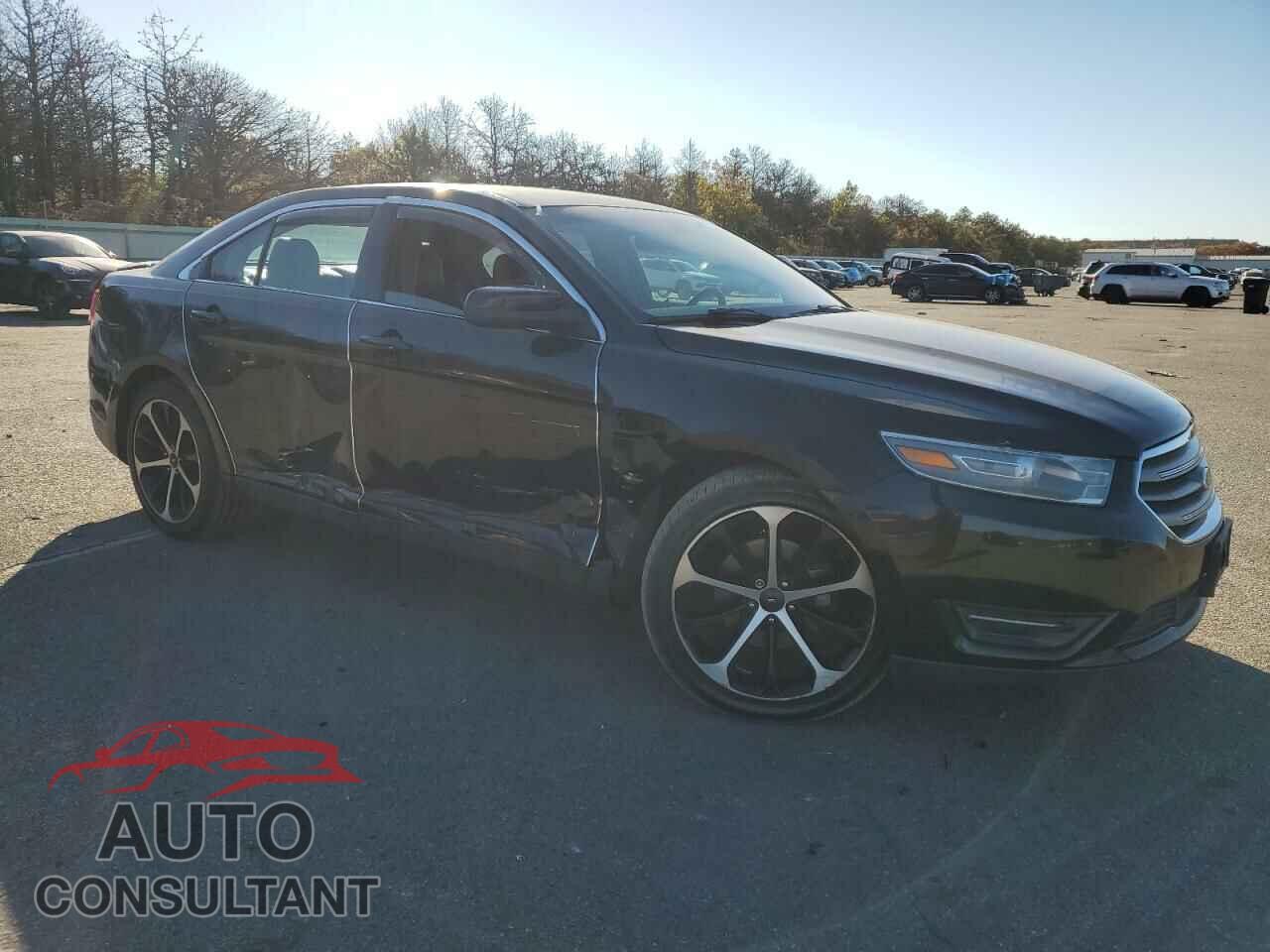 FORD TAURUS 2014 - 1FAHP2E85EG135956