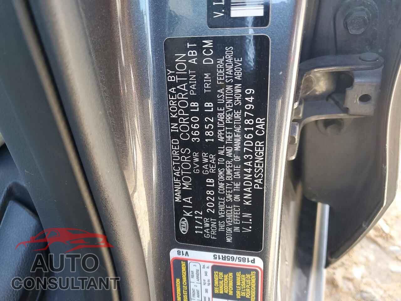 KIA RIO 2013 - KNADN4A37D6187949