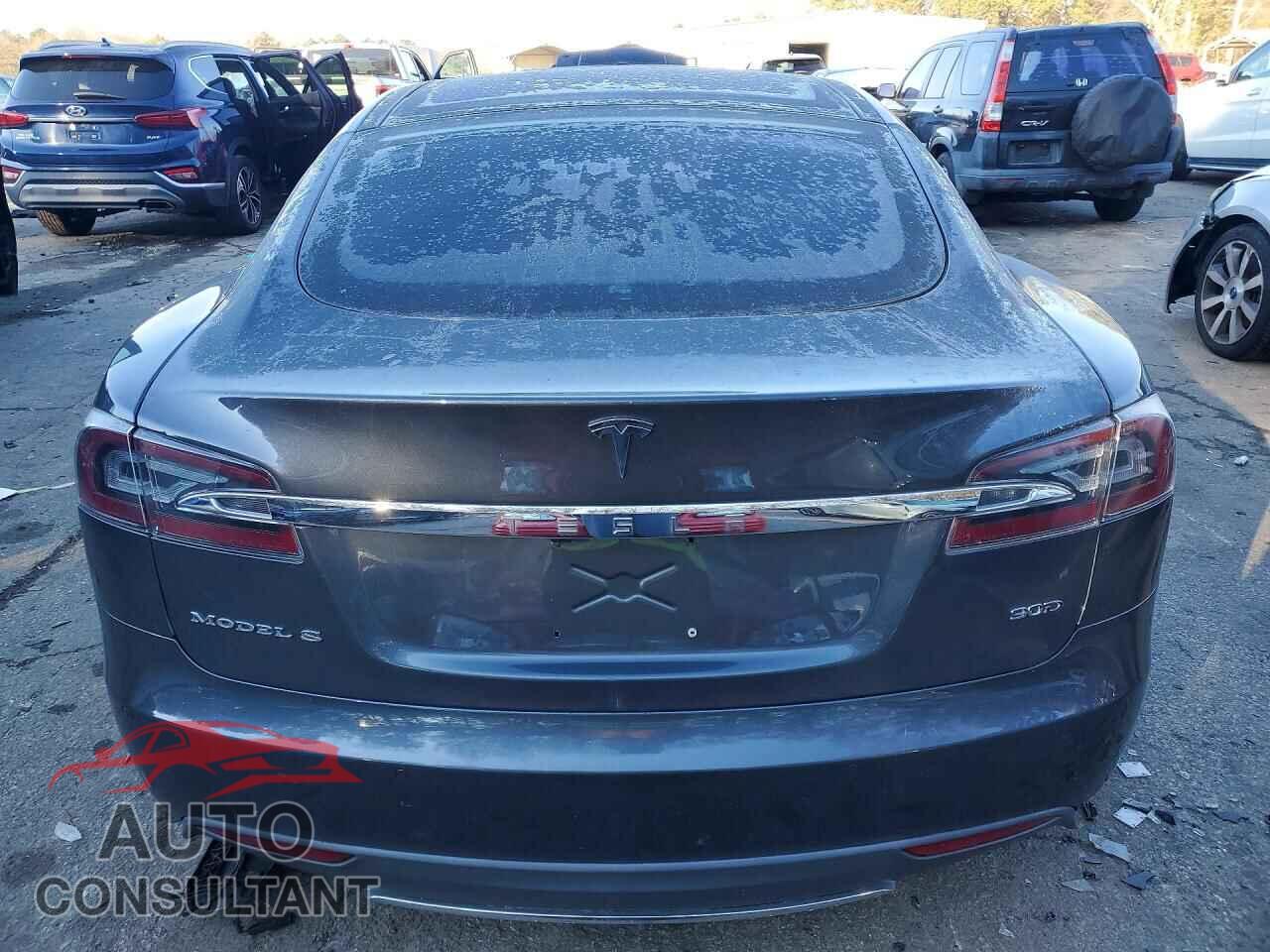 TESLA MODEL S 2016 - 5YJSA1E28GF133929