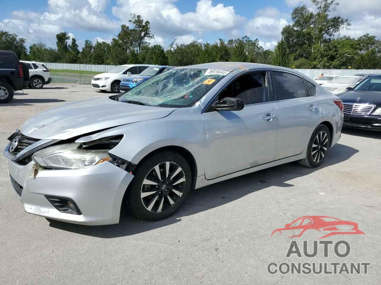 NISSAN ALTIMA 2018 - 1N4AL3APXJC205520