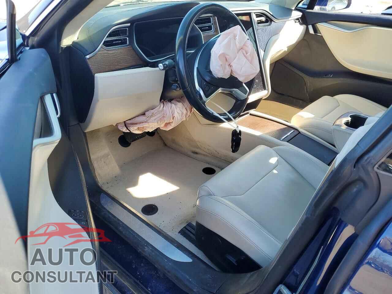 TESLA MODEL S 2018 - 5YJSA1E28JF243709