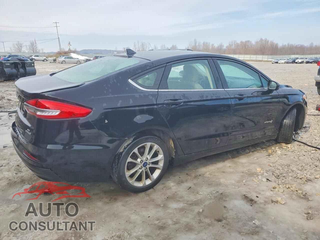 FORD FUSION 2019 - 3FA6P0LU8KR262183