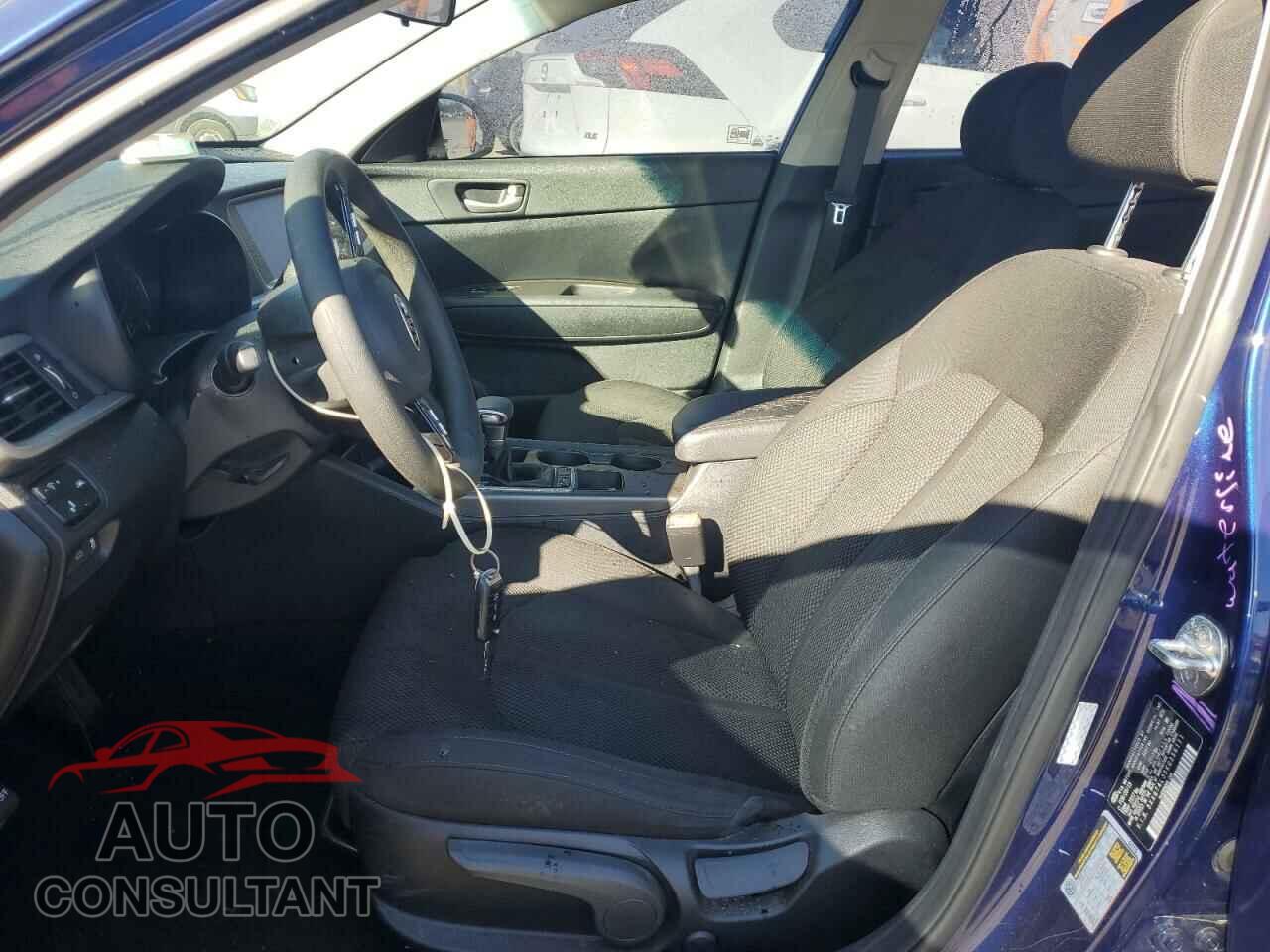 KIA OPTIMA 2019 - 5XXGT4L35KG356111