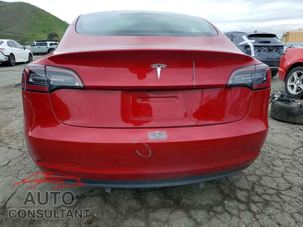TESLA MODEL 3 2023 - 5YJ3E1EAXPF423038