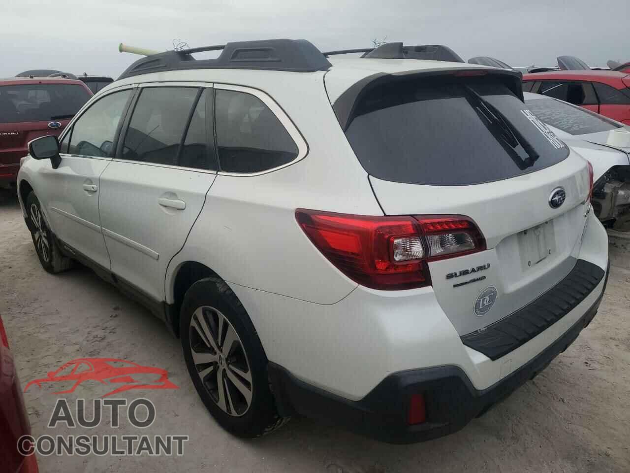 SUBARU OUTBACK 2018 - 4S4BSANC4J3217090