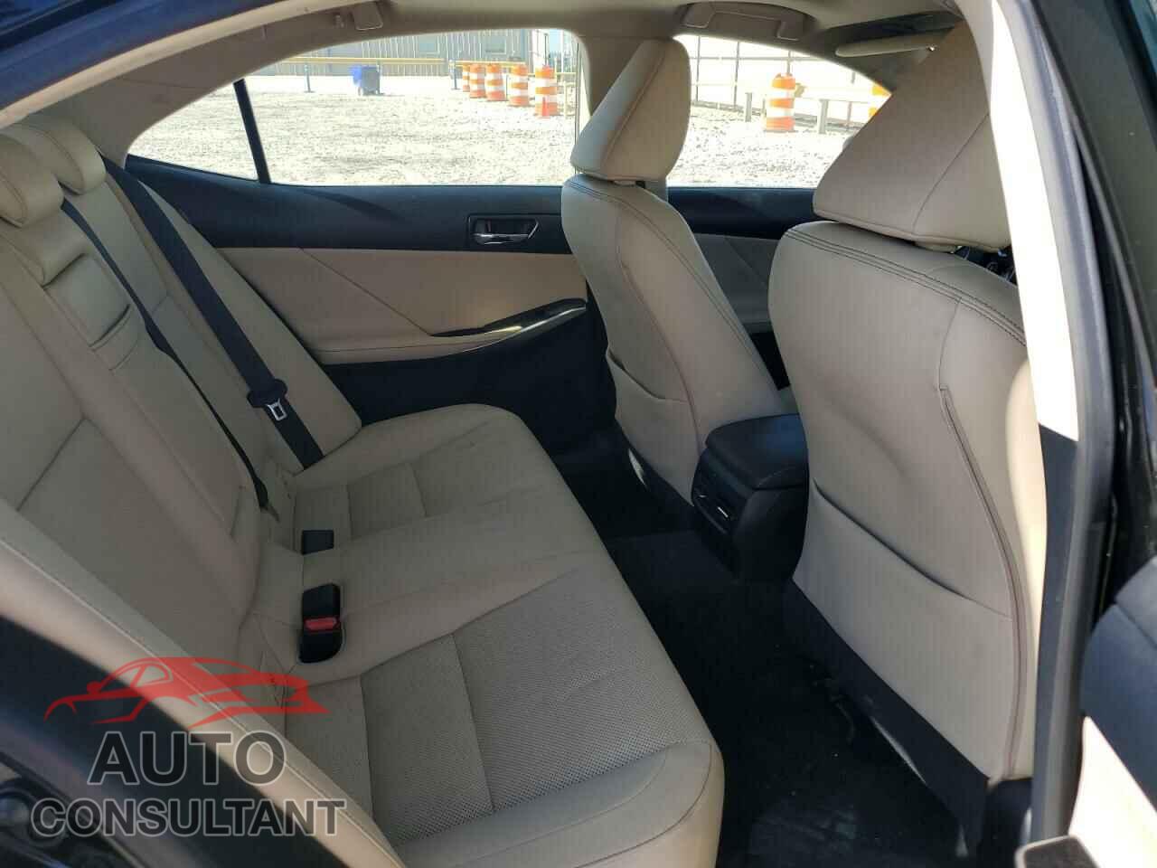 LEXUS IS 2015 - JTHBF1D26F5074459