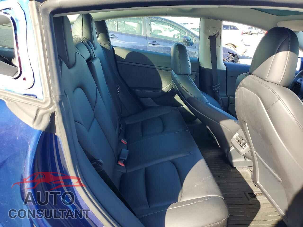 TESLA MODEL 3 2022 - 5YJ3E1EB5NF328134