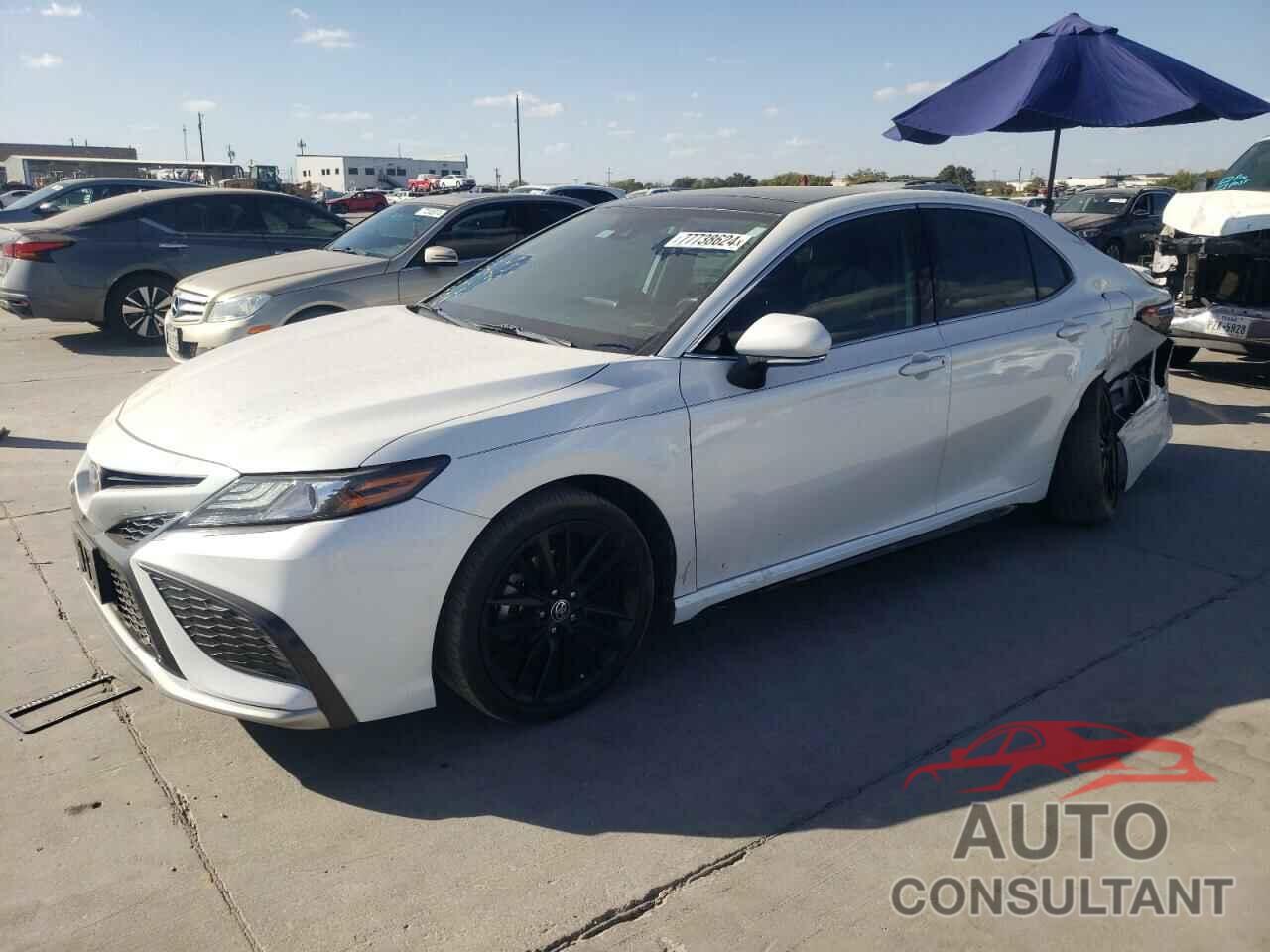TOYOTA CAMRY 2021 - 4T1K61AK1MU536432