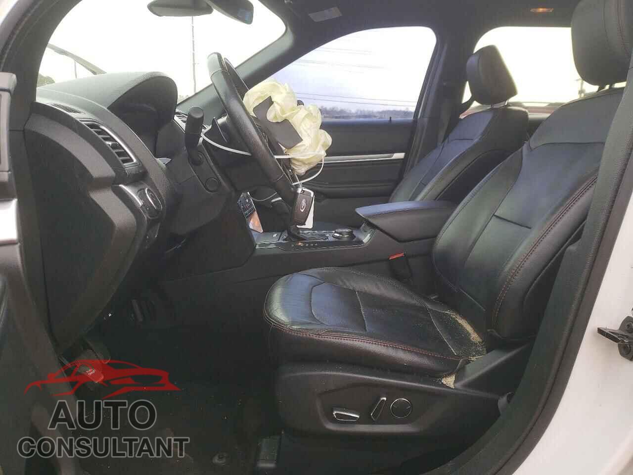FORD EXPLORER 2018 - 1FM5K8GT2JGA55424