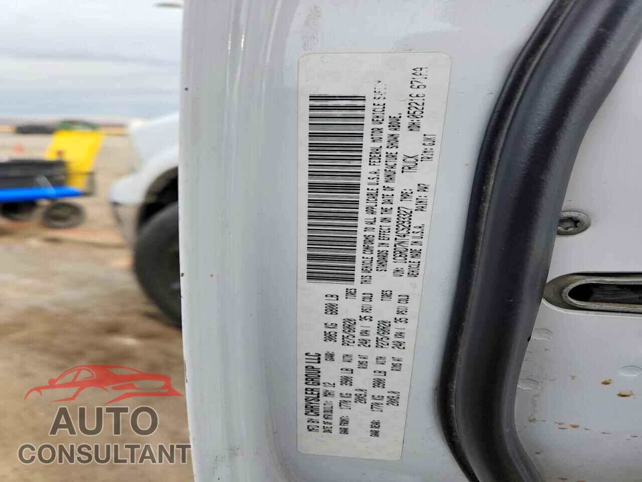DODGE RAM 1500 2012 - 1C6RD7NT4CS293327