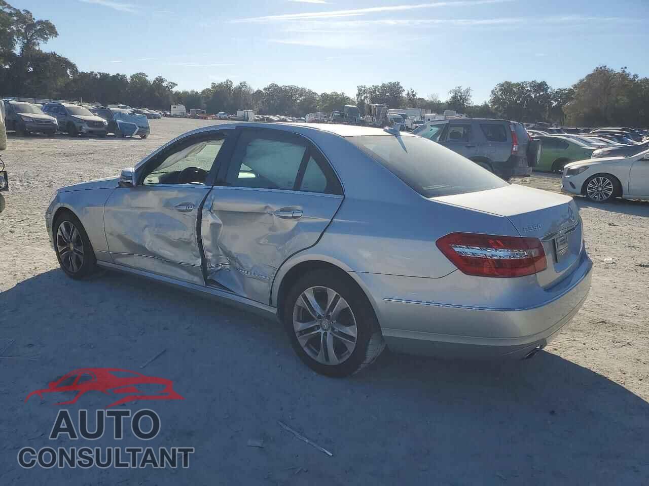 MERCEDES-BENZ E-CLASS 2011 - WDDHF5GB7BA505221