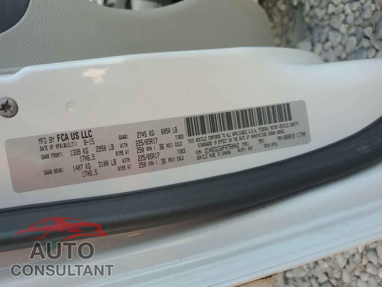 DODGE CARAVAN 2015 - 2C4RDGCG0FR750042