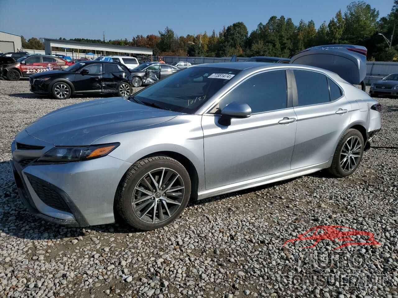 TOYOTA CAMRY 2021 - 4T1G11AK1MU591578