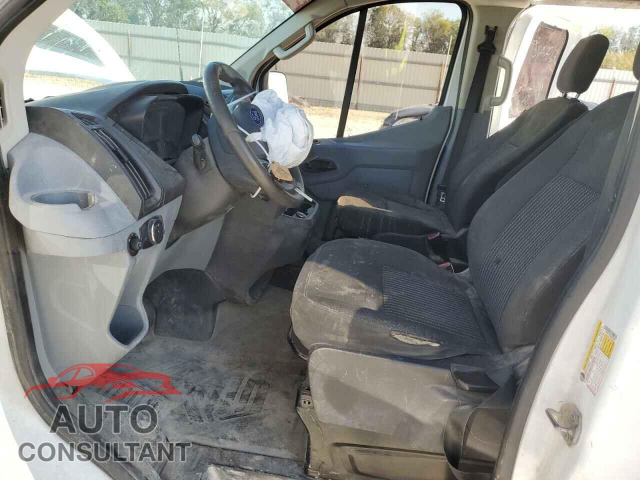 FORD TRANSIT 2017 - 1FTYR1ZM9HKB39631