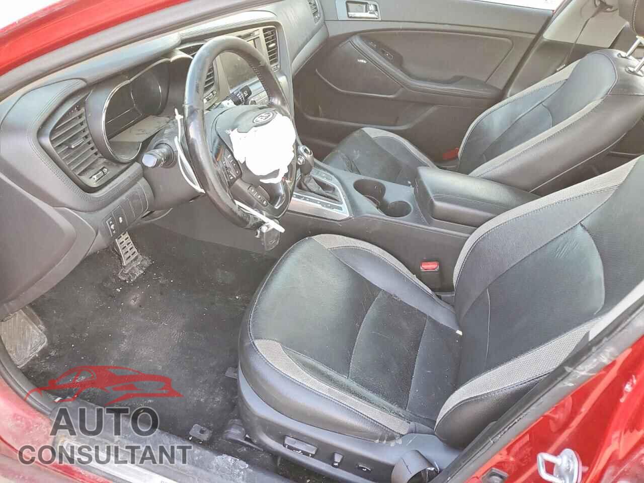 KIA OPTIMA 2012 - 5XXGR4A63CG082355