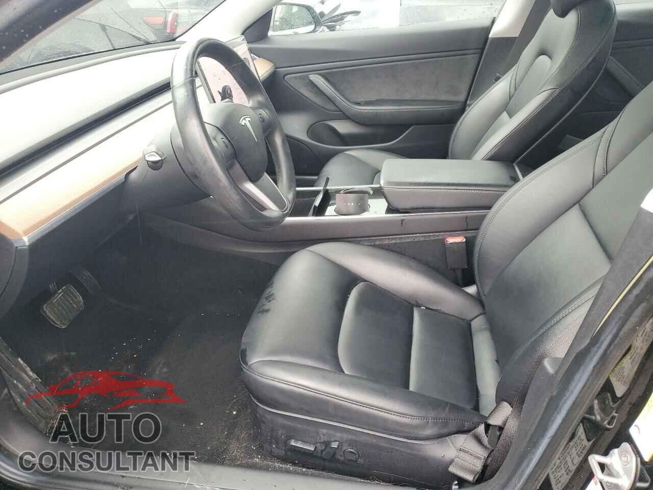 TESLA MODEL 3 2018 - 5YJ3E1EBXJF086550