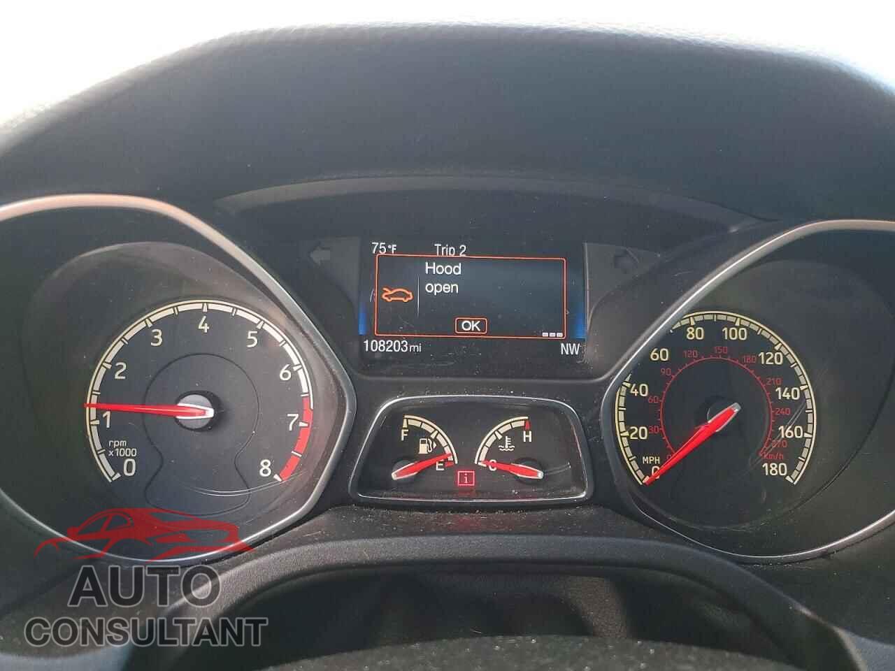 FORD FOCUS 2015 - 1FADP3L98FL362602