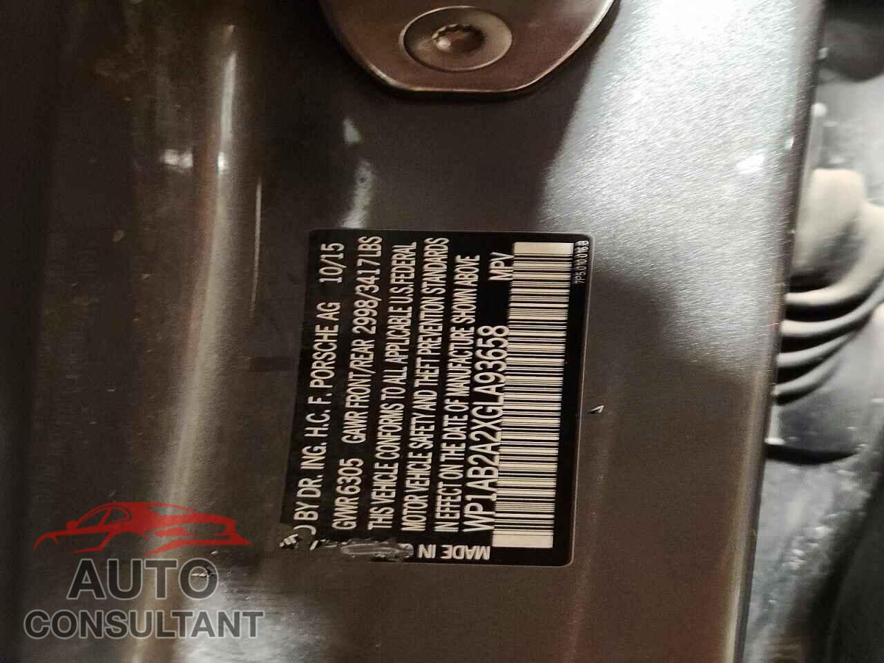 PORSCHE CAYENNE 2016 - WP1AB2A2XGLA93658