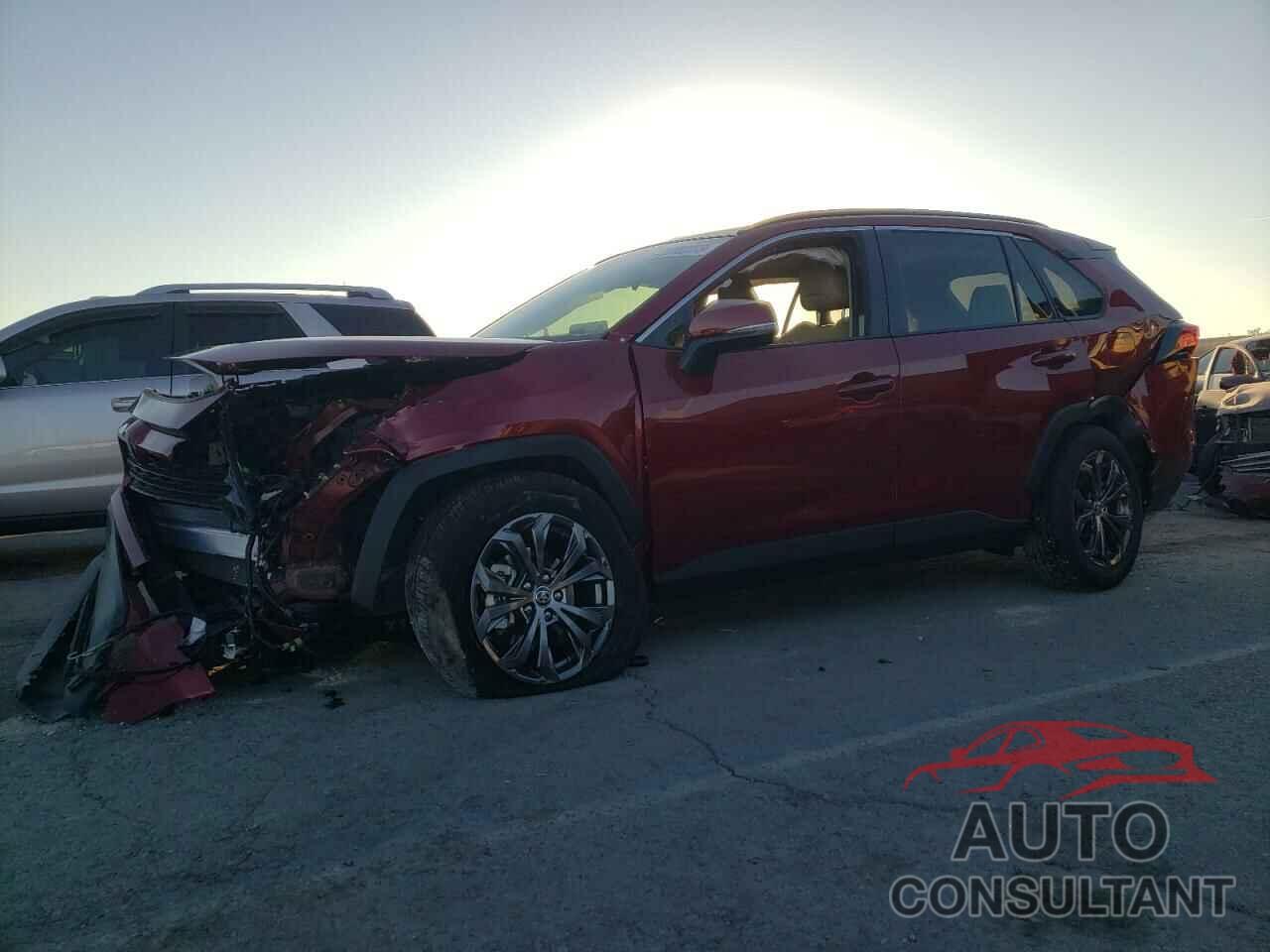 TOYOTA RAV4 2023 - JTMB6RFV9PD096289