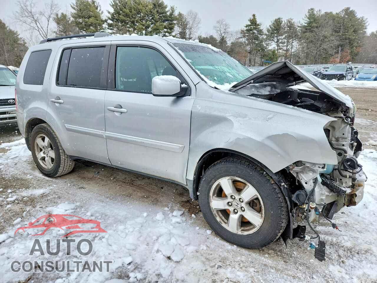 HONDA PILOT 2011 - 5FNYF4H46BB040457