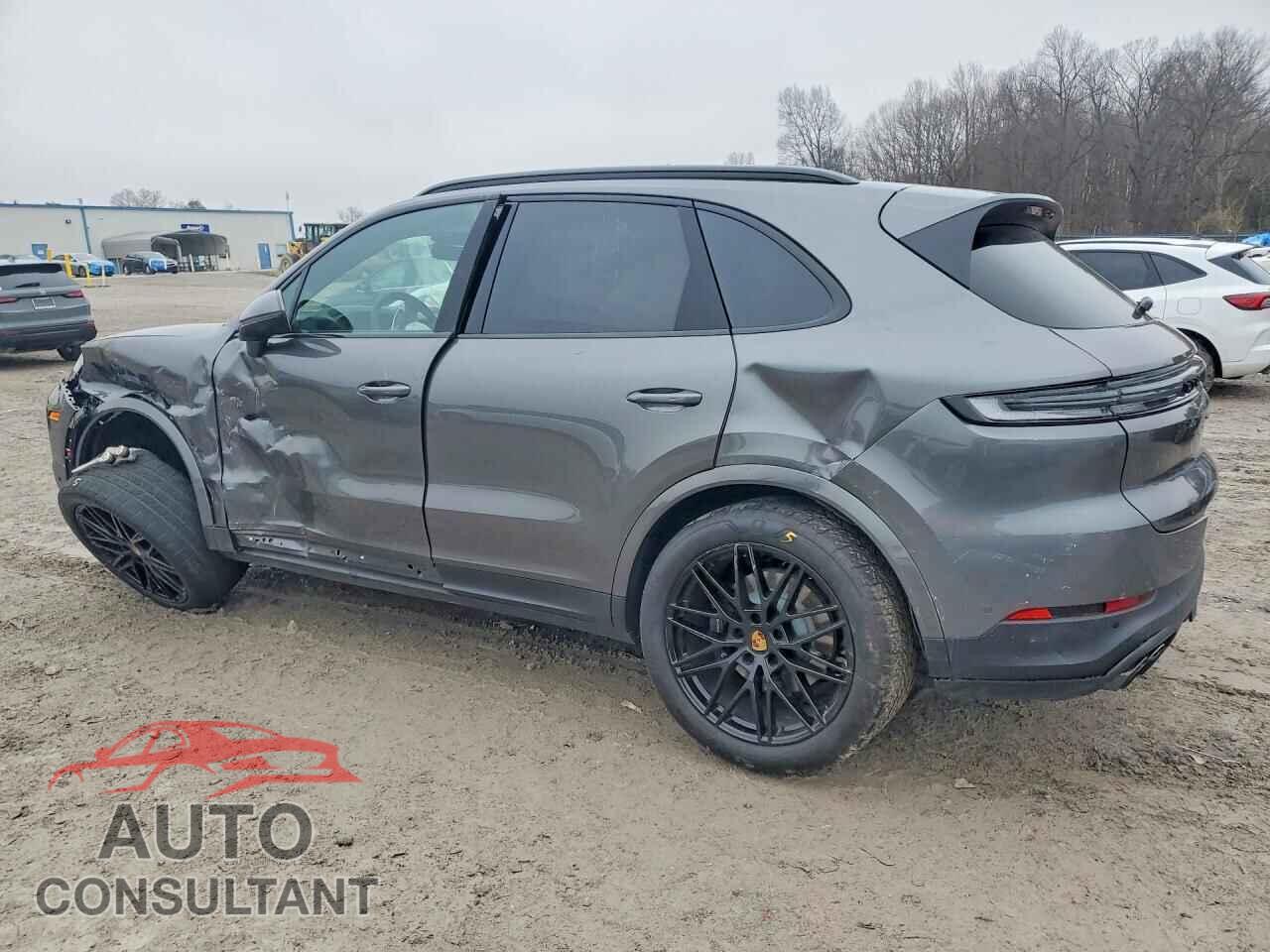 PORSCHE CAYENNE 2024 - WP1AA2AY5RDA13896